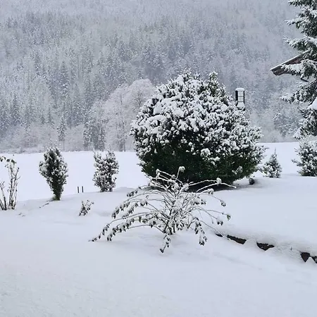 Apia House * أونكن