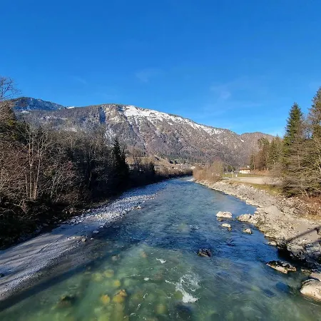 Apia House * أونكن