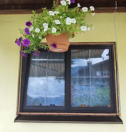 Apia House Penzion Unken