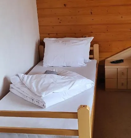 Apia House * أونكن