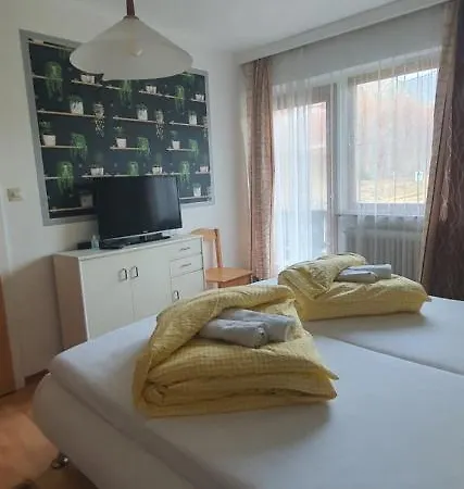 Apia House Pensionat *