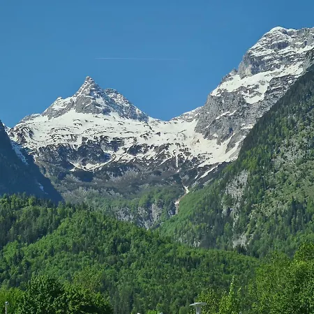 Penzion Apia House Unken