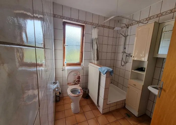 Apia House Penzion Unken