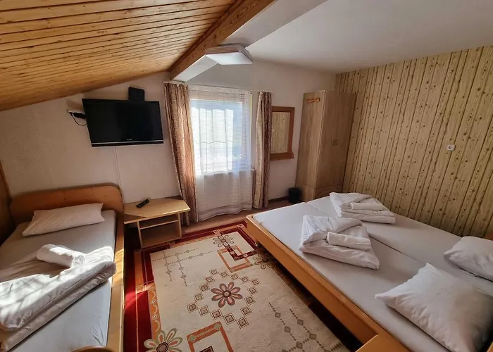 Penzion Apia House *